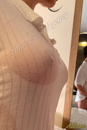 Newcastle based escort