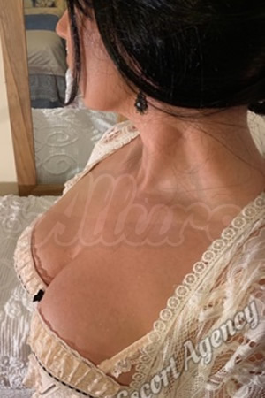 Newcastle based escort