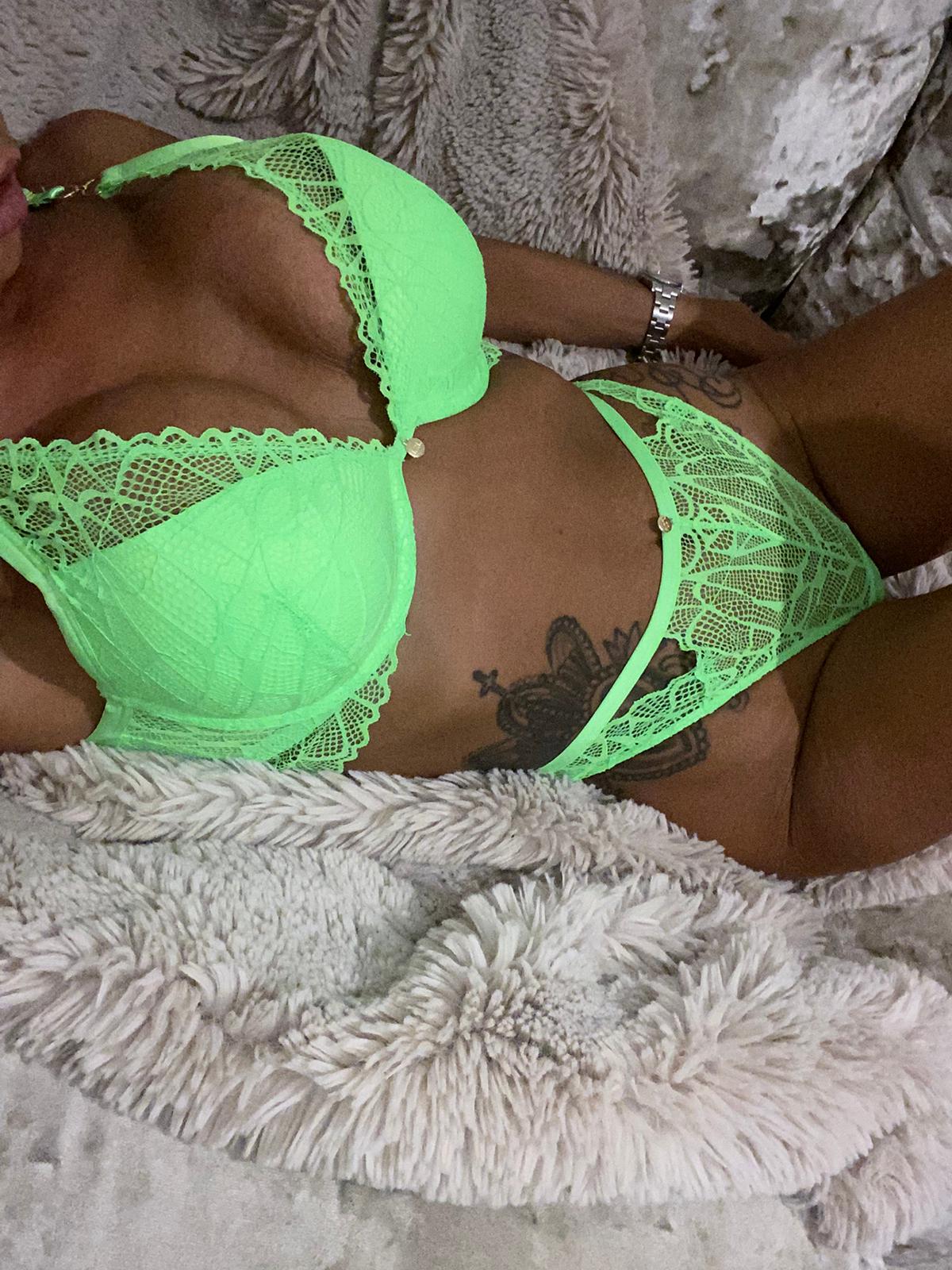 Newcastle based escort