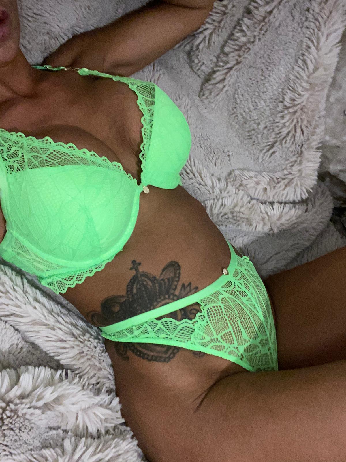 Newcastle based escort